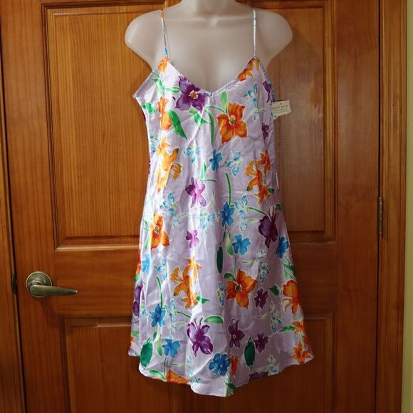 Jaclyn Smith Lavender Floral Satin Nightgown NOS Medium - Picture 2 of 15